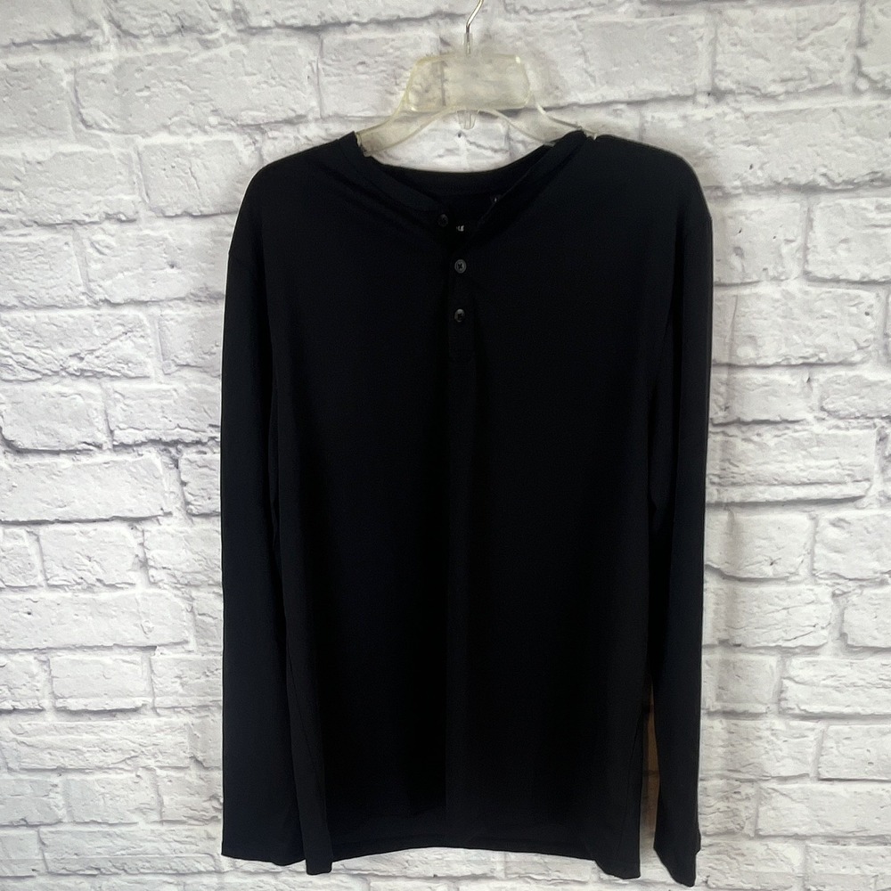 Kenneth Cole Men's NWT Lightweight Black Stretch Henley Liquid Tech Size L